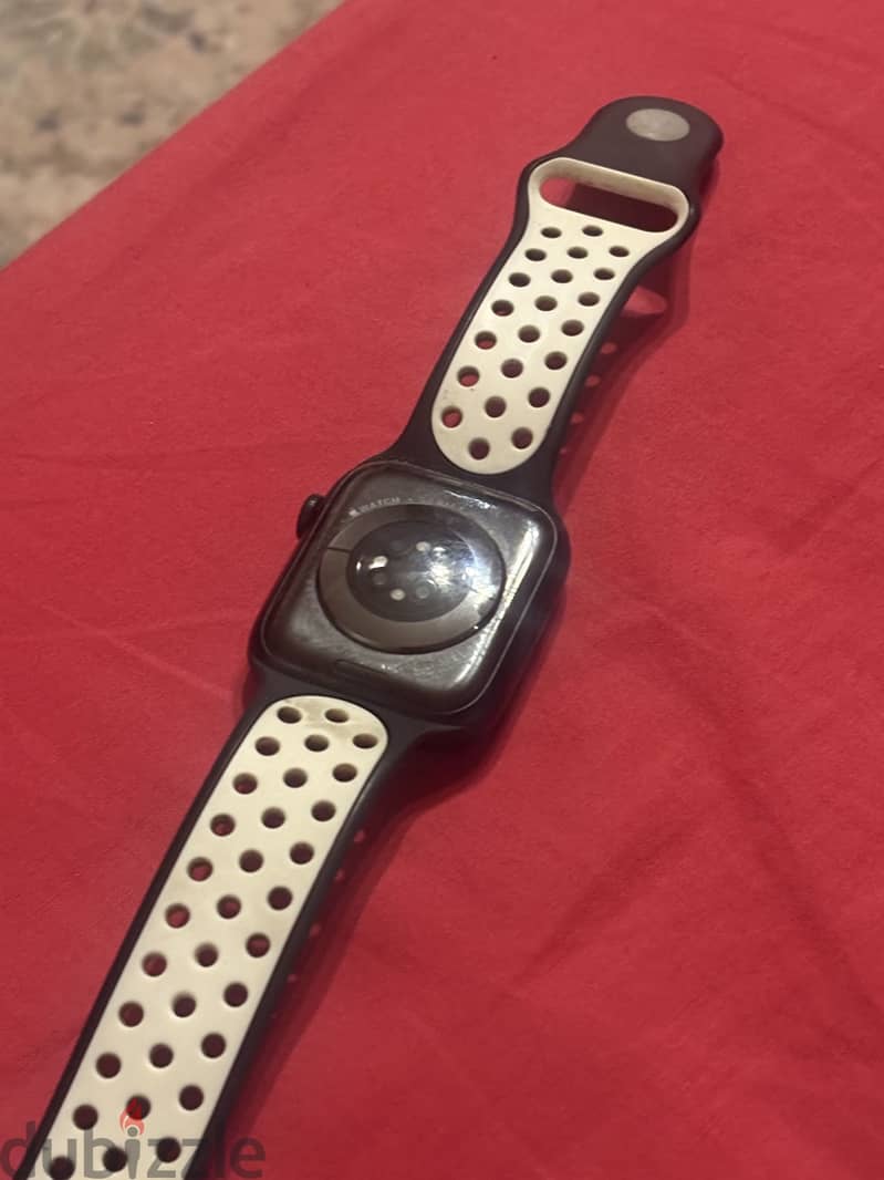 apple watch s7 like new 2