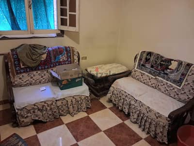 ٢ كنبة +٢ كرسي+٢ ترابيزة