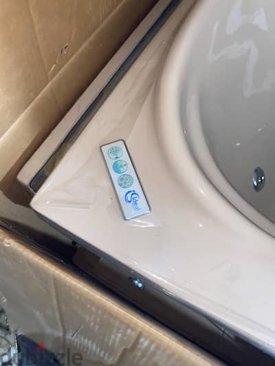 جاكوزي إيديال ستاندرد كيميرا جديد 180*90 New Ideal Standard Jacuzzi