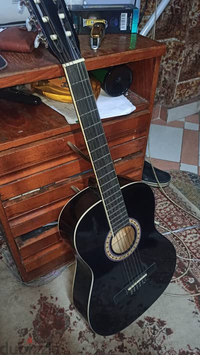 Black Chard Classical Guitar EC3900 + Capo + Picks + Cover