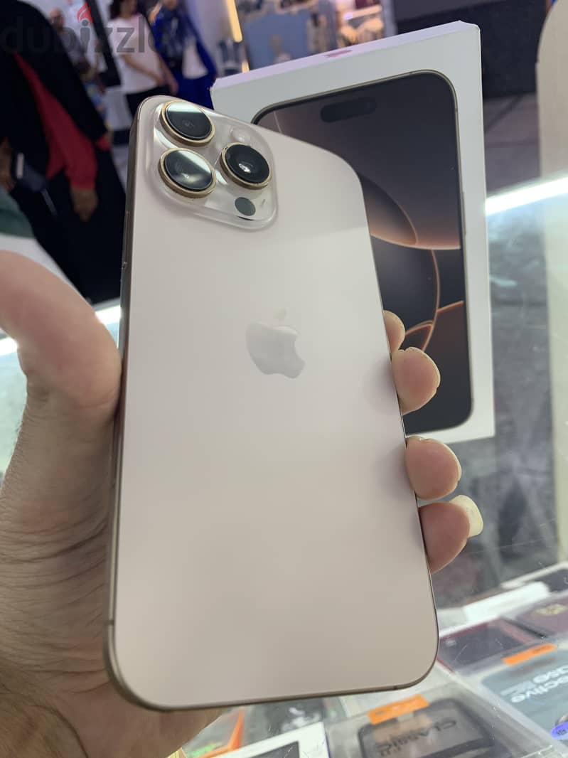 Apple - iPhone 16 Pro Max 2