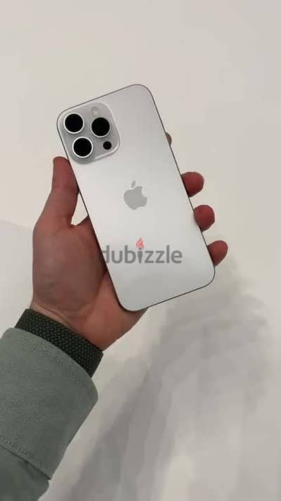 Apple - iPhone 16 Pro Max