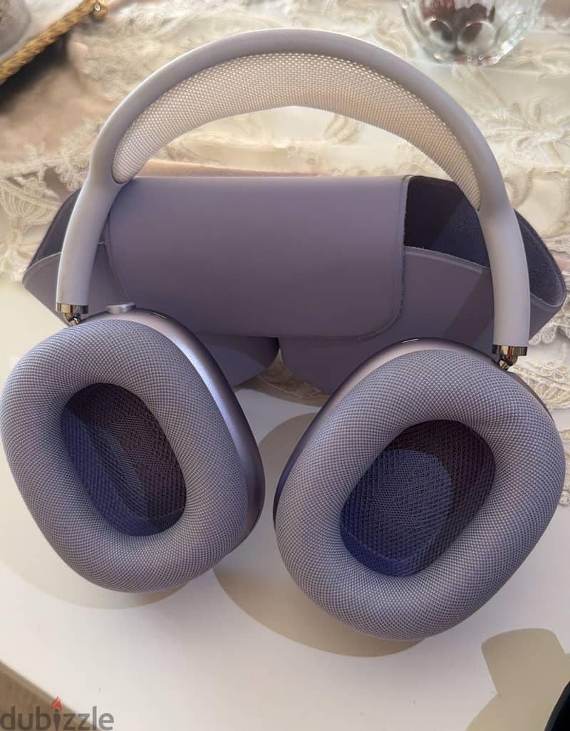 AirPods max 2 1