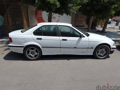 بي ام دبليو 318 1995