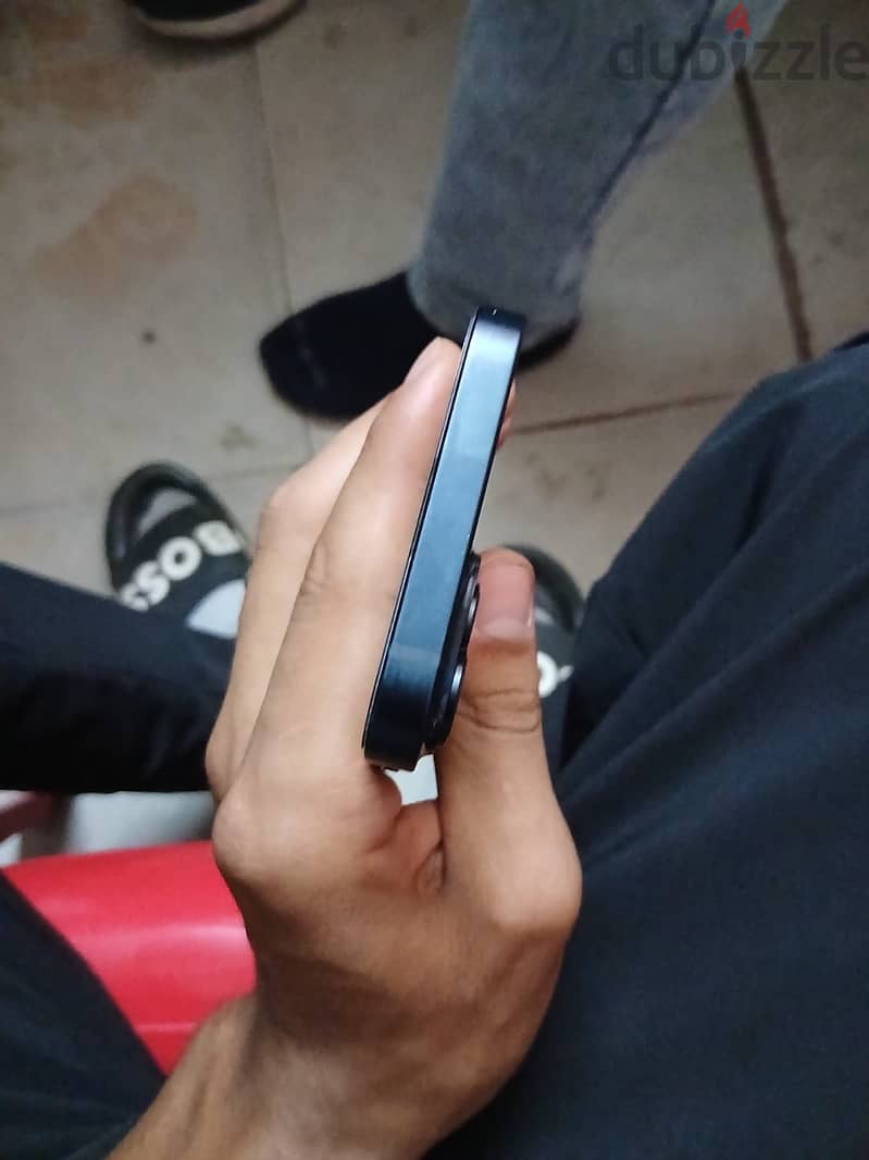 آبل - آيفون 14 3