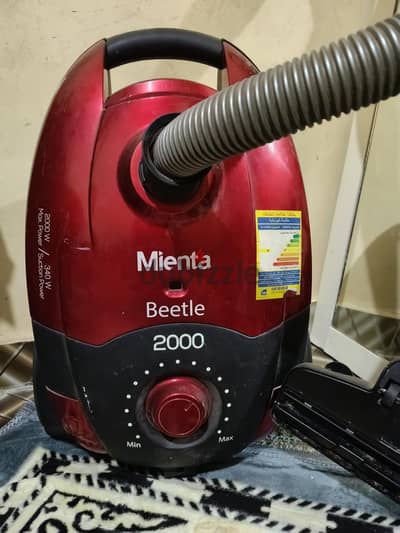 مكنسة كهربائية mienta