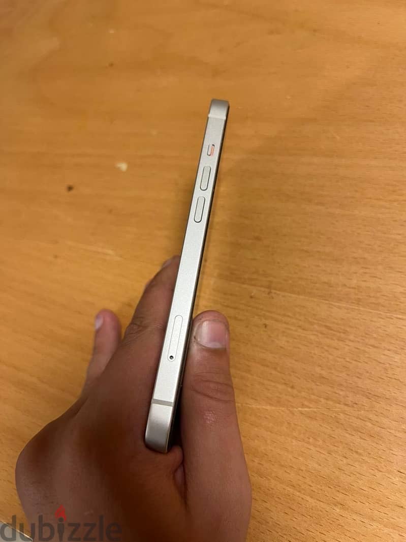 Apple - iPhone 13 4