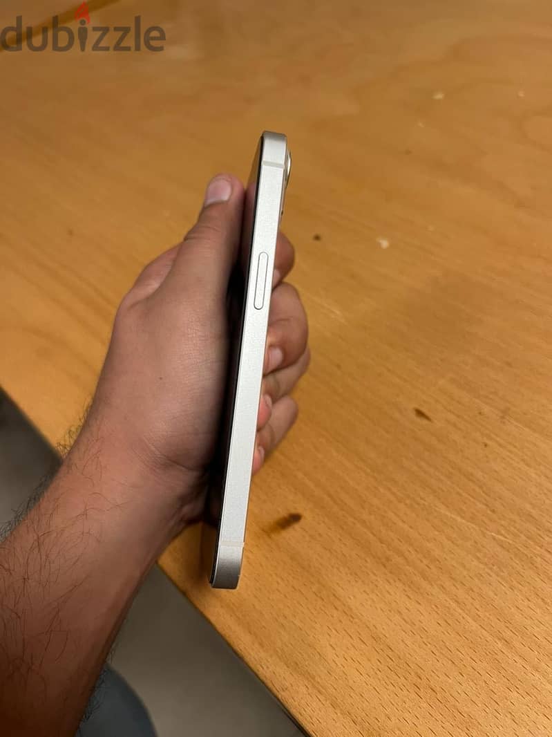 Apple - iPhone 13 5