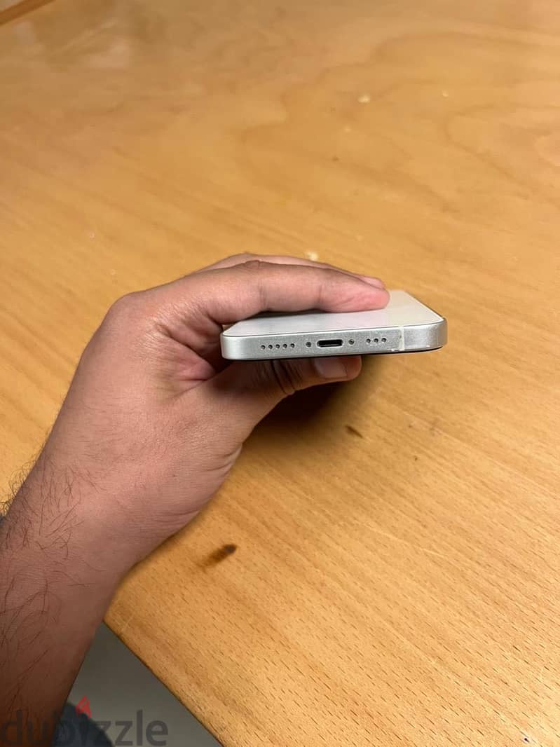 Apple - iPhone 13 7