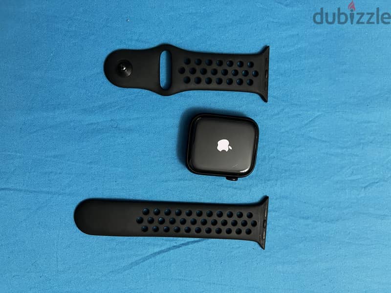 Apple watch S7 NIKE Edition 1
