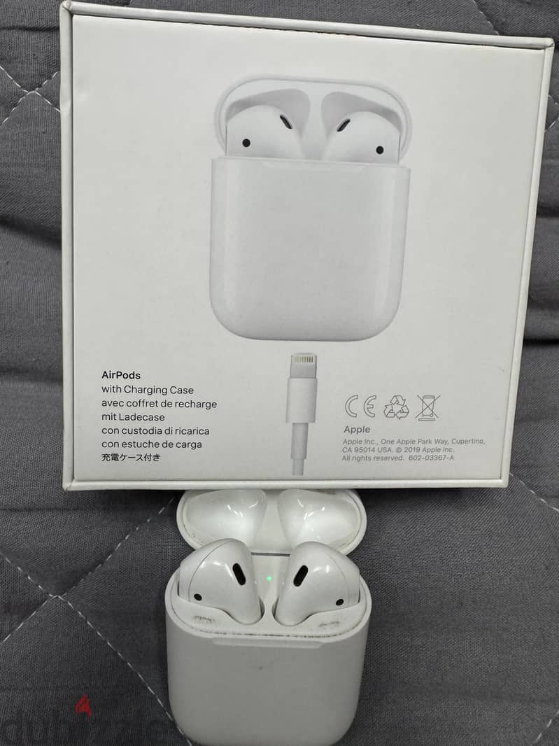 Airpods 2nd generation lt and box working well 2