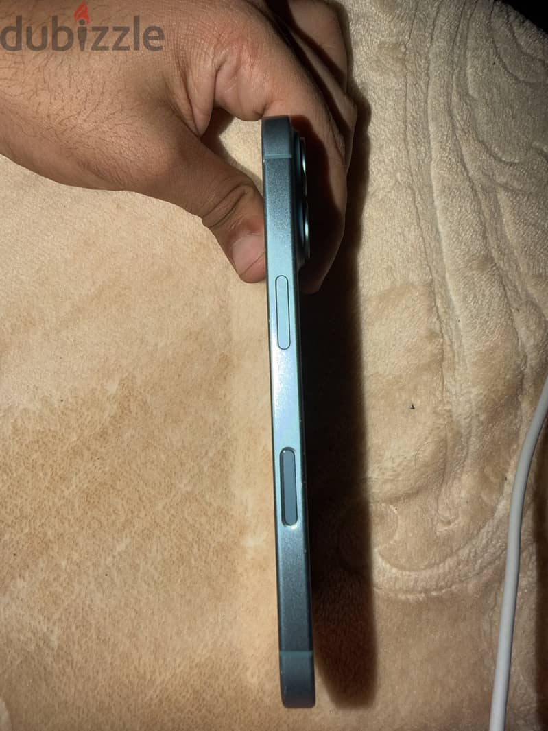 Iphone 16 used like new 2
