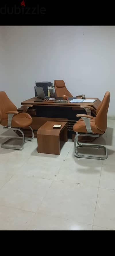مكتب مدير