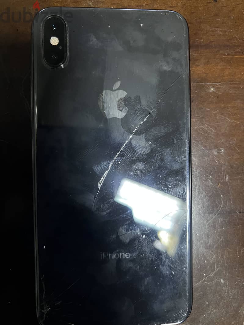 Apple - iPhone XS Max 1