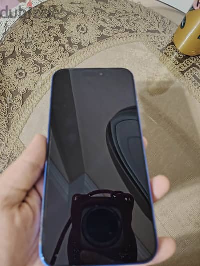 آبل - آيفون 16 بلس