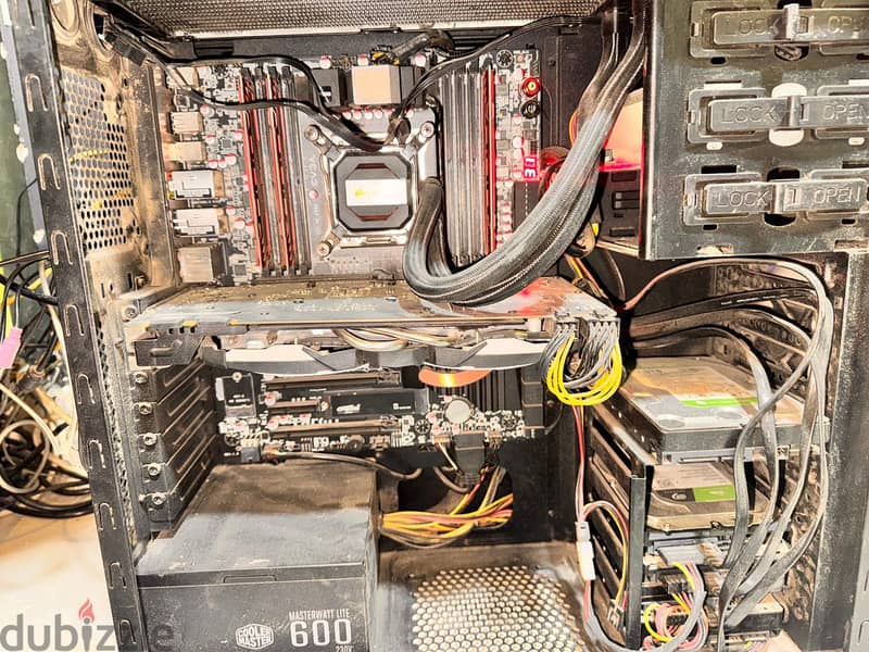 GAMING DESKTOP PC mint condition 2