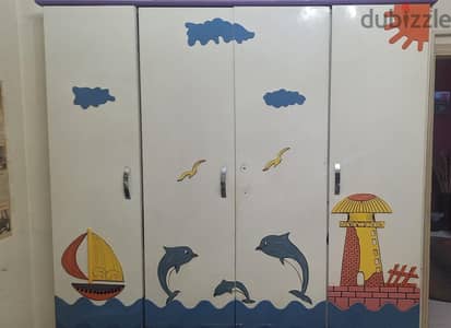 غرفة نوم اطفال بحالة جيدة جدا
