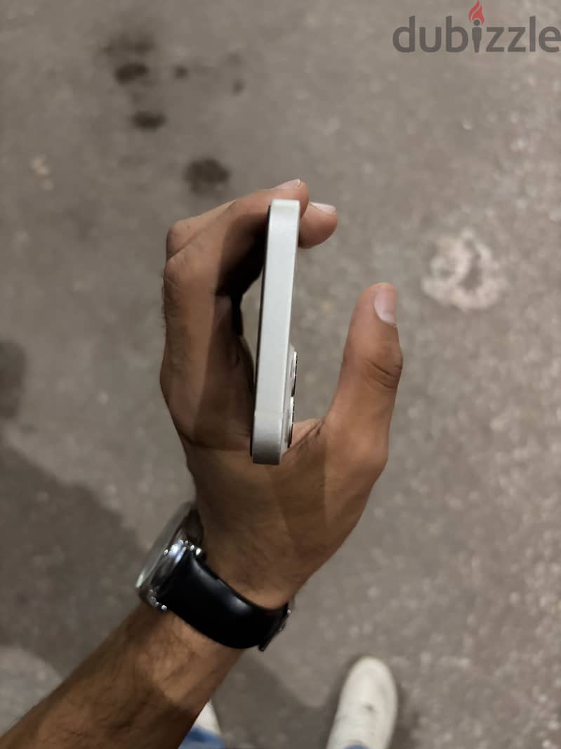 آبل - آيفون 13 1