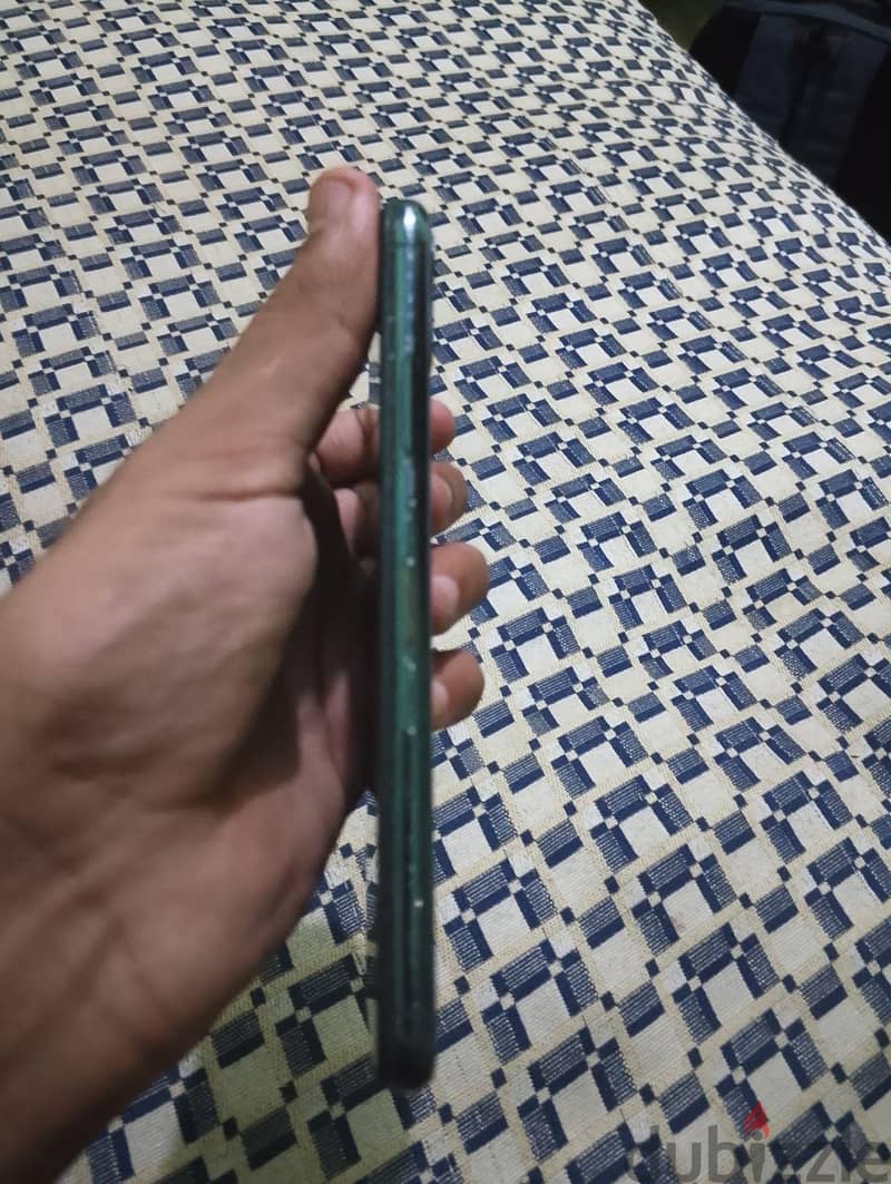 Apple - iPhone 11 Pro Max 5