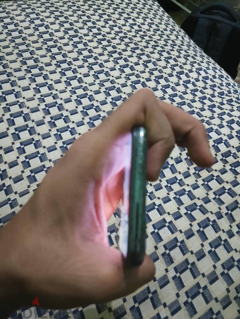 Apple - iPhone 11 Pro Max 6