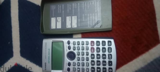 الة حاسبة كاسيو casio fx 570 ES