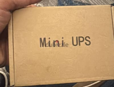 Mini ups Gigamax