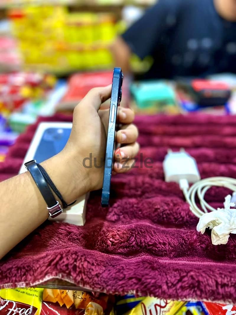 آبل - آيفون 13 2