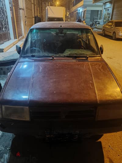 فيات شاهين 2000