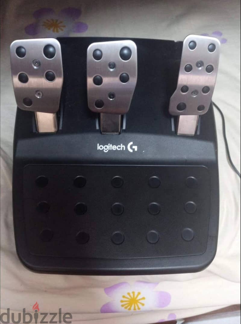 logitech g29 wheel 1