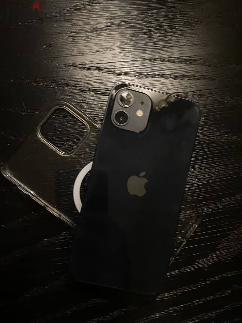 Apple - iPhone 12 3