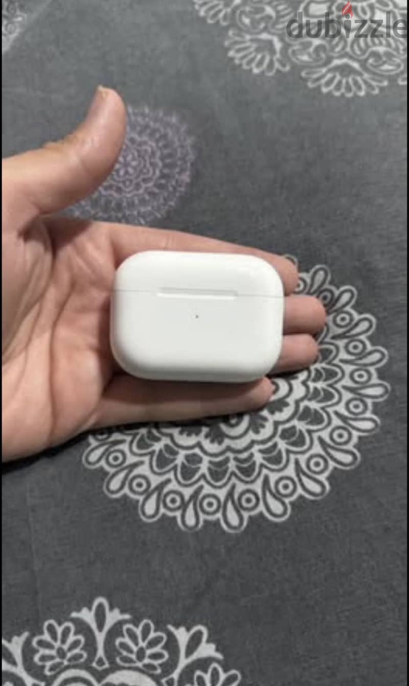 Apple AirPods Pro like new 2
