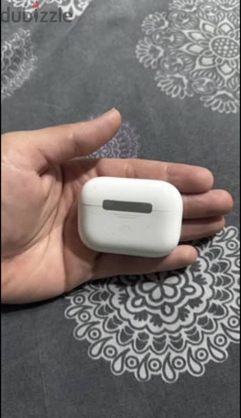 Apple AirPods Pro like new 3