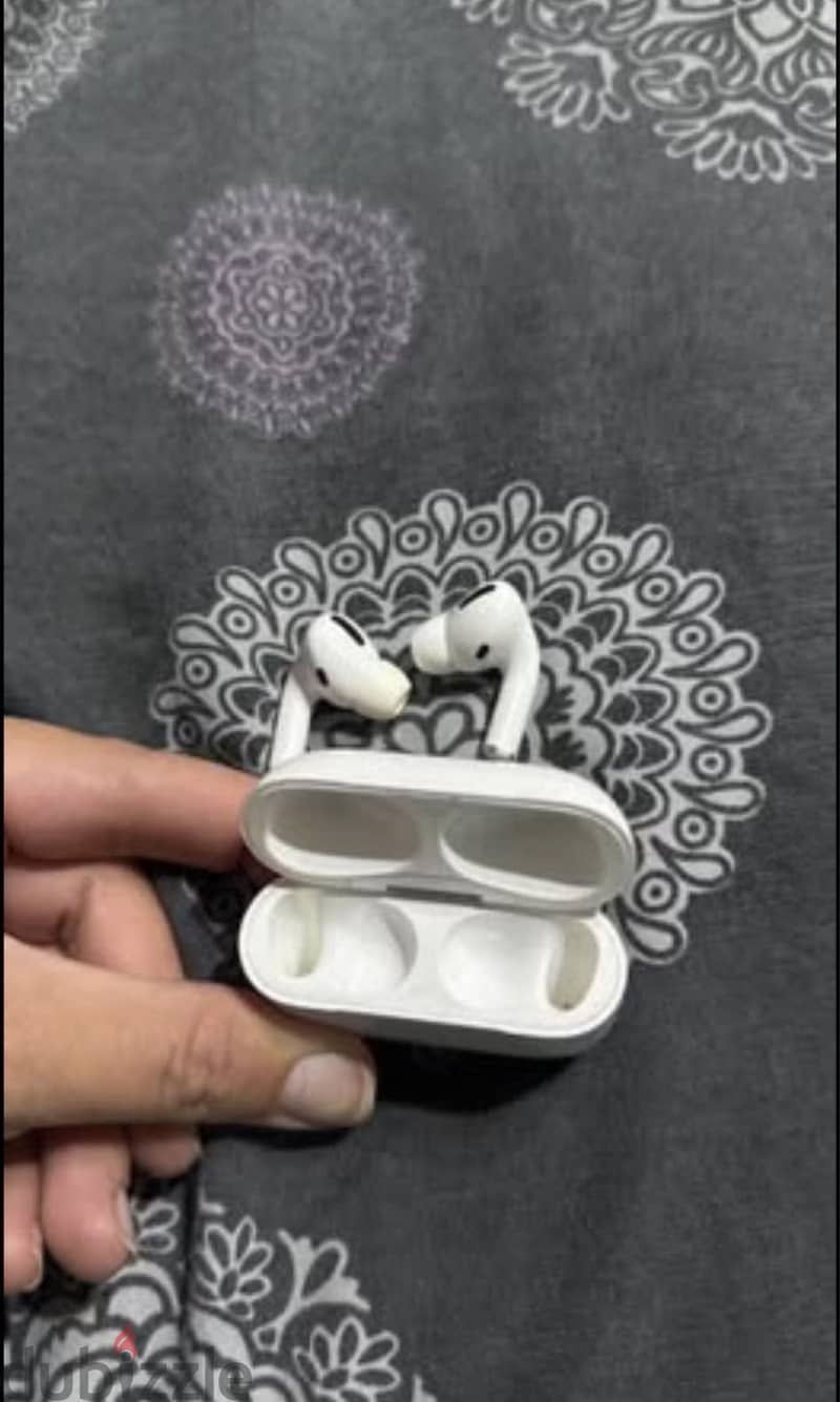 Apple AirPods Pro like new 4