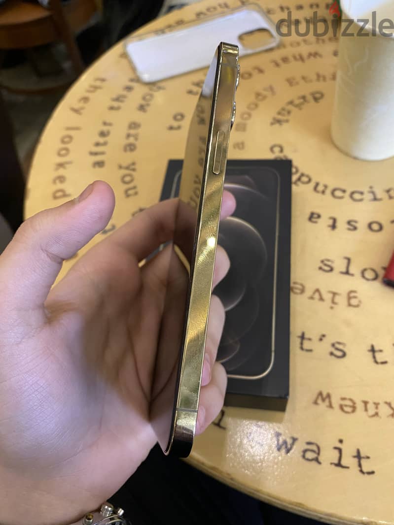 Apple - iPhone 12 Pro Max 2
