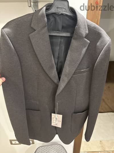 بليزر جراي غامق بالتيكيت من tie house