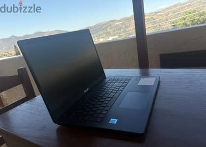 لسة جديد الجيل العاشر لاب توب اسوس ASUS Vivobook يعمل بصورة جيدة