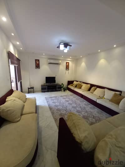 180 m apartment for rent in the Southern Investors area in the Fifth Settlement next to Point 90 Mall