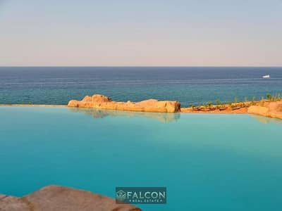 Chalet for sale with panoramic views, equipped with air conditioning and a kitchen, minutes from Porto Sokhna, sea view, 40% discount, corner unit, se