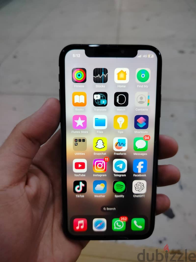 Apple - iPhone X 5