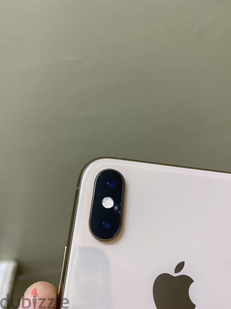 Apple - iPhone XS 64GB - Gold 6