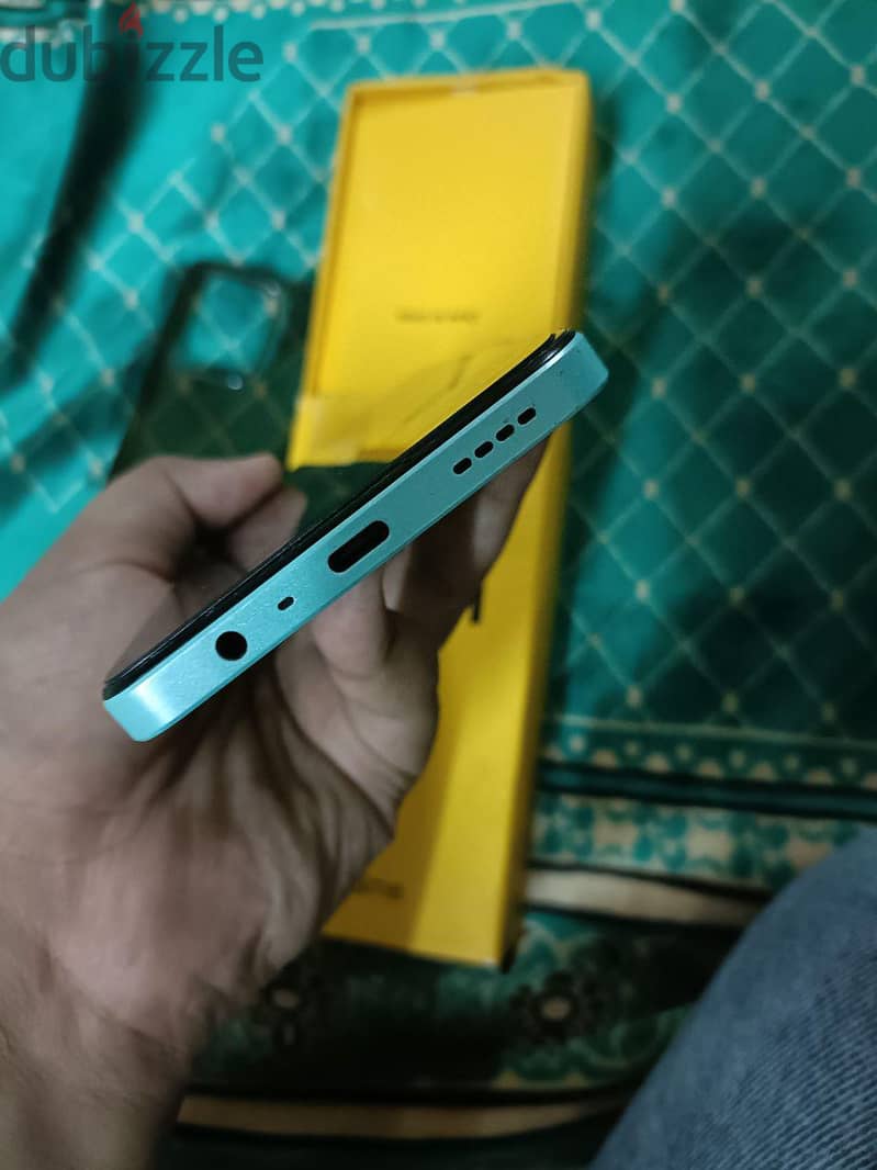 Realme C51 4