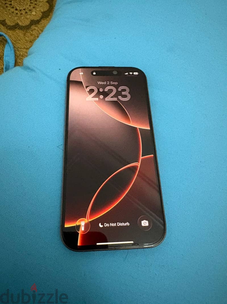 Apple - iPhone 16 Pro 2