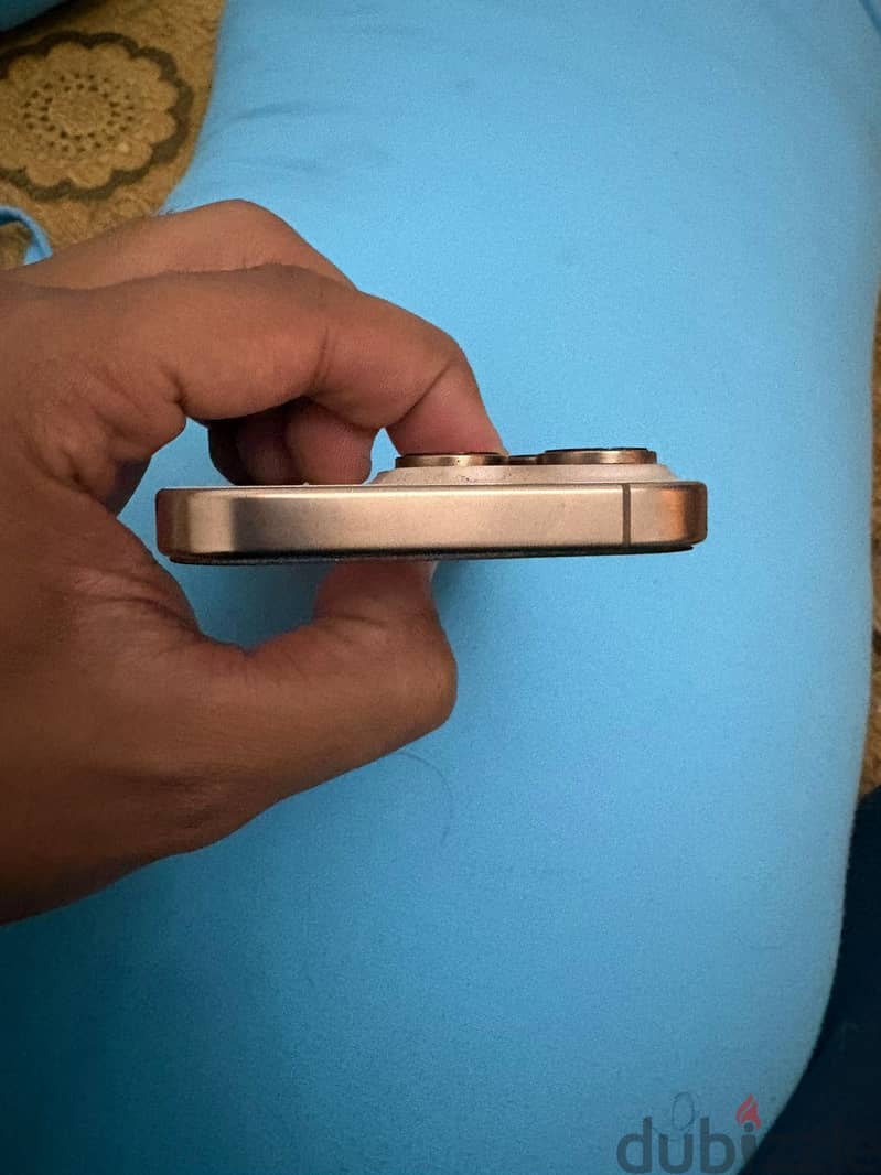 Apple - iPhone 16 Pro 4