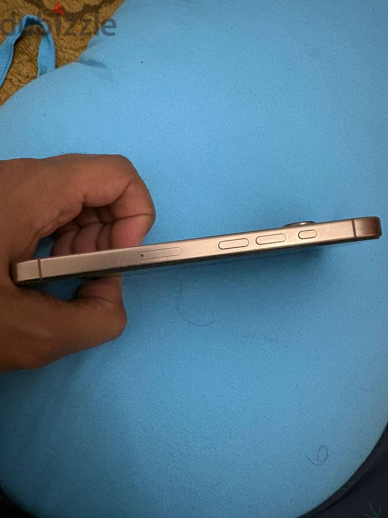 Apple - iPhone 16 Pro 5