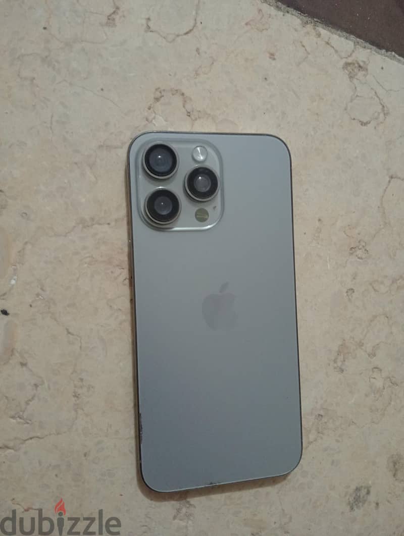 iPhone 15 Pro Max esim 3