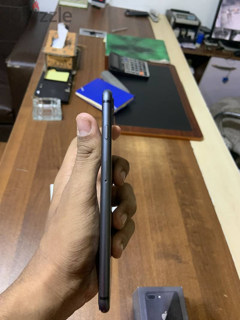 آبل - آيفون 8 بلس 1