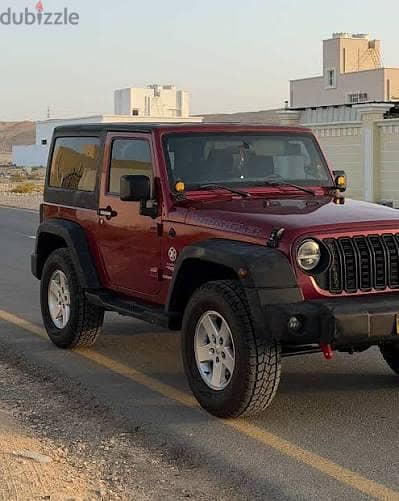 مطلوب لدكتور سيارة jeep / SUV   للايجار شهري لمدة ٦ شهور من المنيا