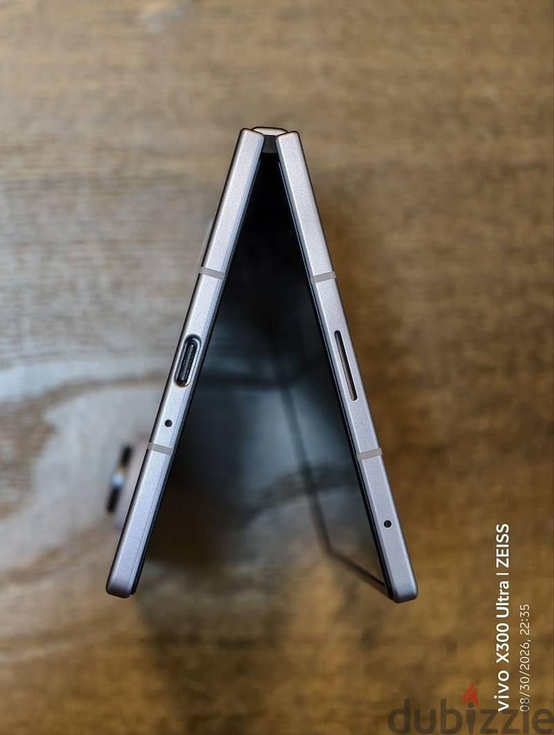 Galaxy Z Fold8 3