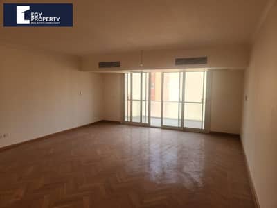 Apartment with rof for sale in Wadi degla compound fully finished with Ac's
