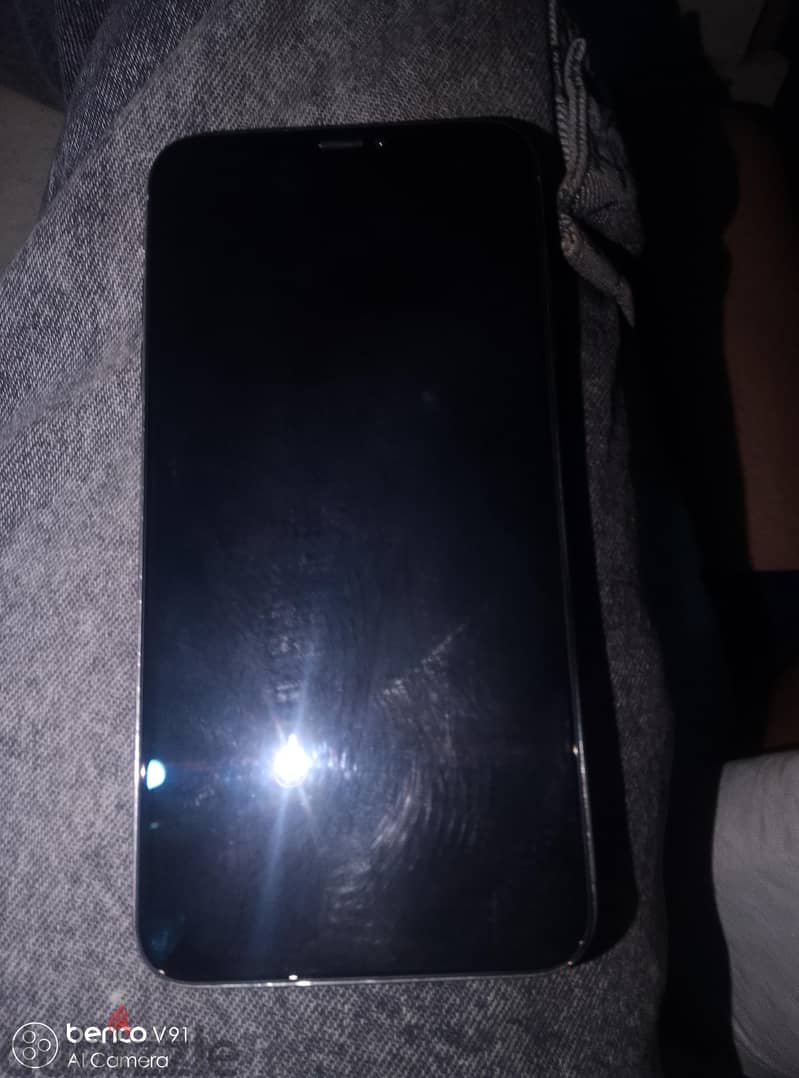 آبل - آيفون XS max 9
